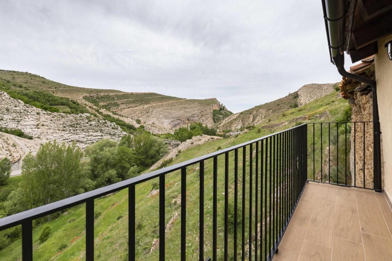 Villarroya de los Pinares Apartamentos El Mirador מראה חיצוני תמונה