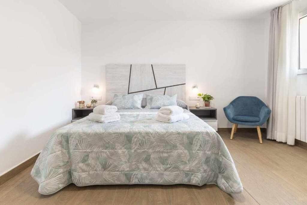 Villarroya de los Pinares Apartamentos El Mirador מראה חיצוני תמונה