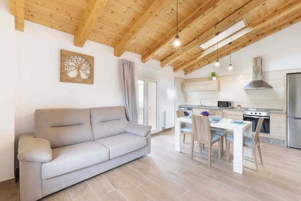 Villarroya de los Pinares Apartamentos El Mirador מראה חיצוני תמונה
