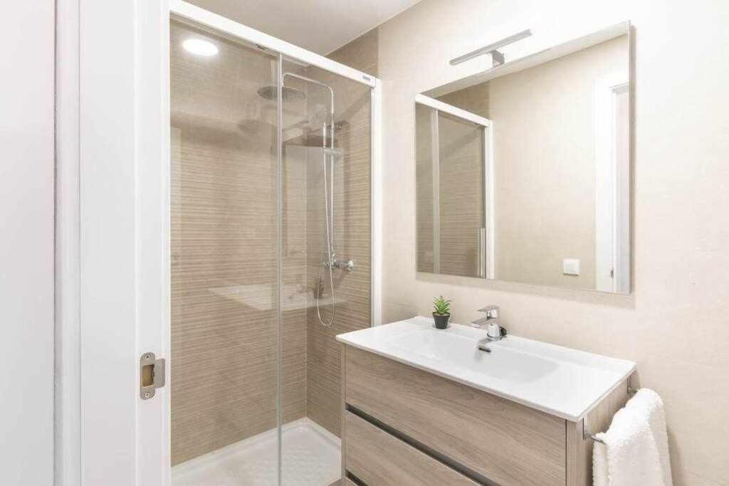 Villarroya de los Pinares Apartamentos El Mirador מראה חיצוני תמונה